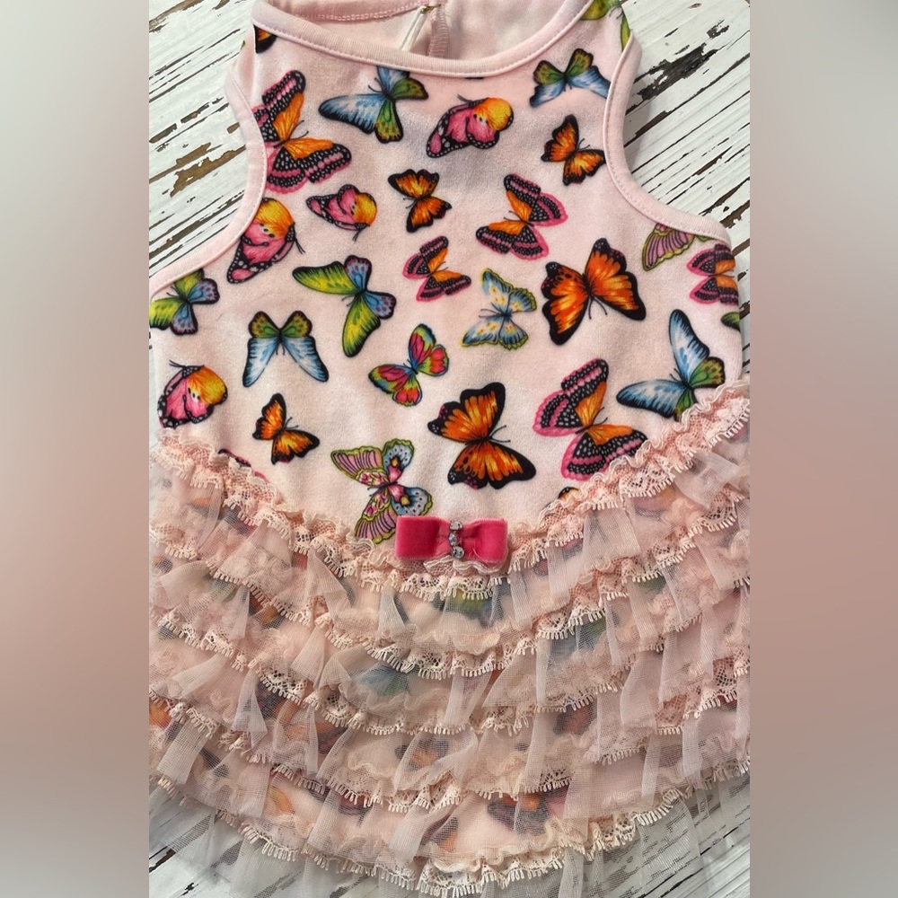 Butterfly Print Pet Dress with Pink Ruffles
Large